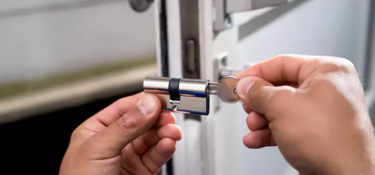 Emergency Locksmith for House Shafter